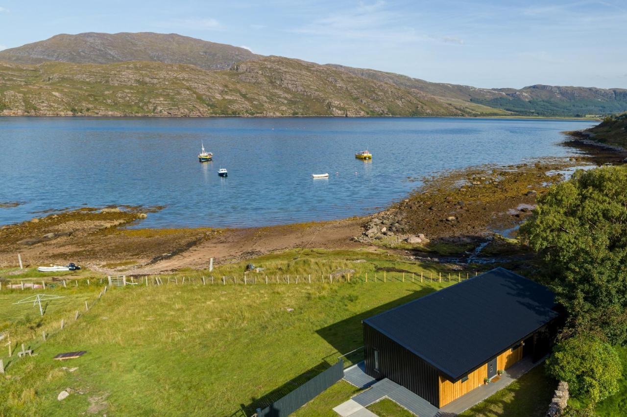 Birches Lodge With Hot Tub Dundonnell Exterior foto