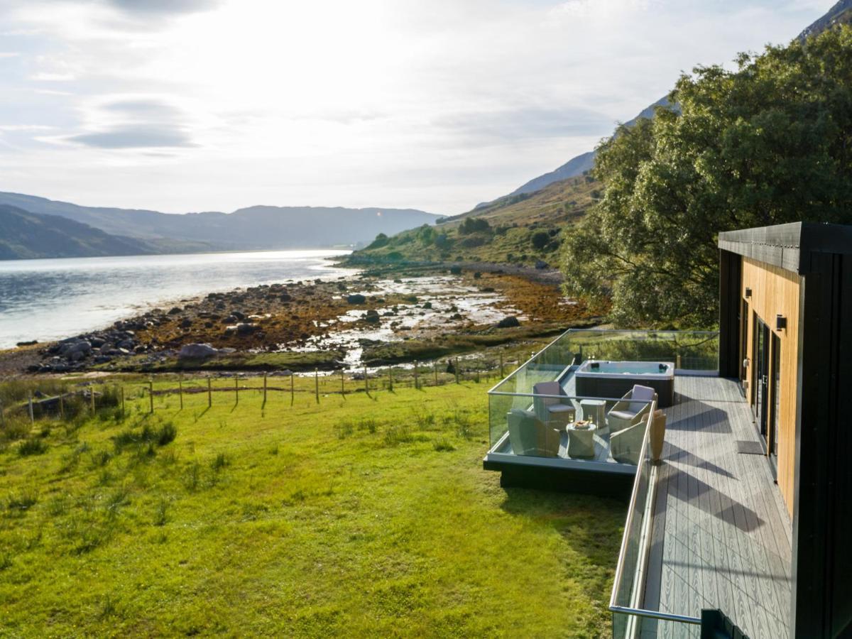 Birches Lodge With Hot Tub Dundonnell Exterior foto