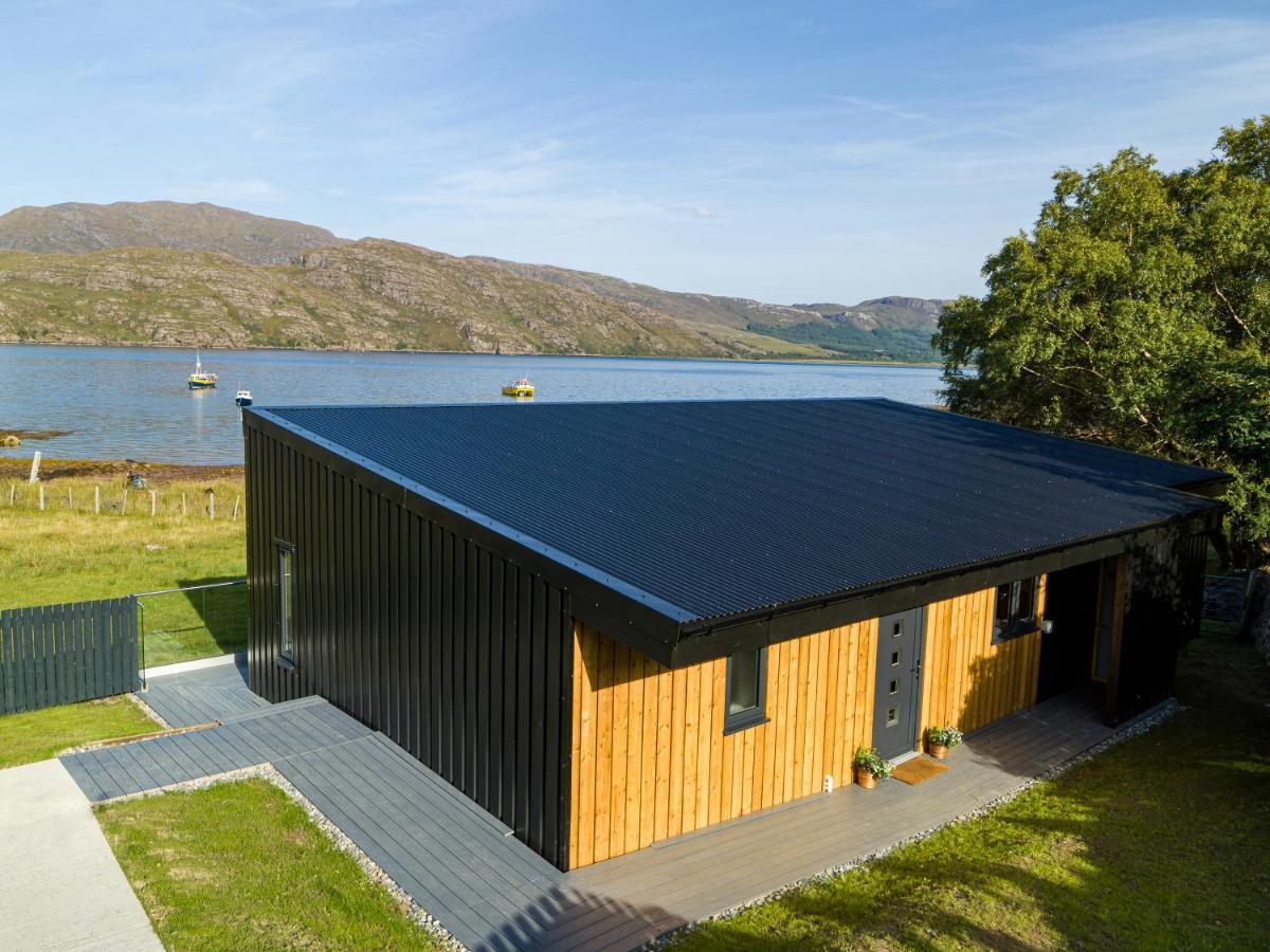 Birches Lodge With Hot Tub Dundonnell Exterior foto